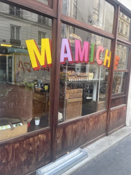 The front of the Mamiche bakery in Paris